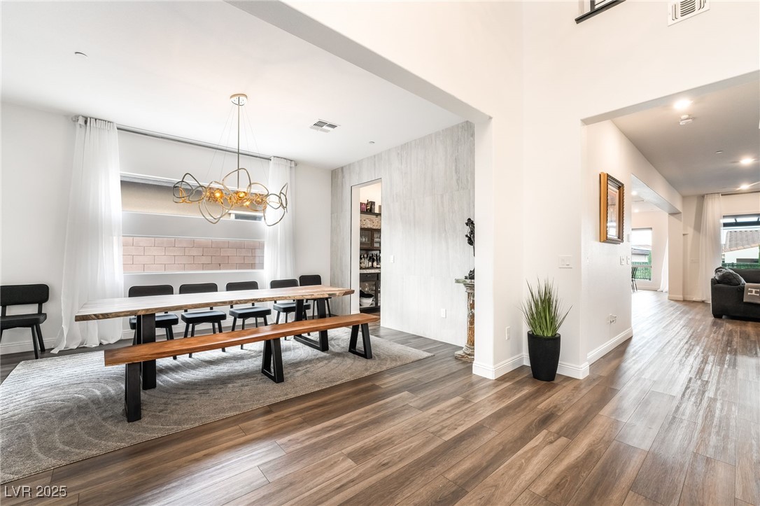 212 Harris Peak Street