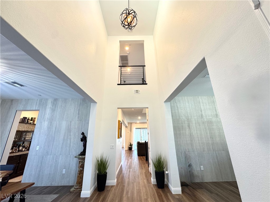 212 Harris Peak Street