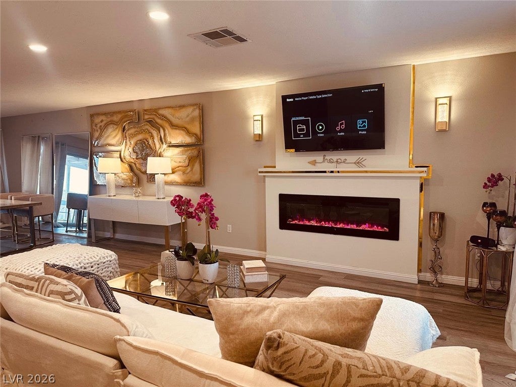 109 Glen Oak Drive