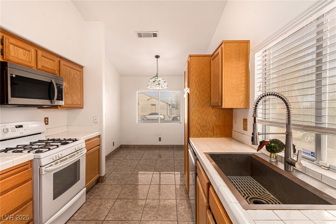 4405 Testarossa Lane, North Las Vegas, Nevada image 12