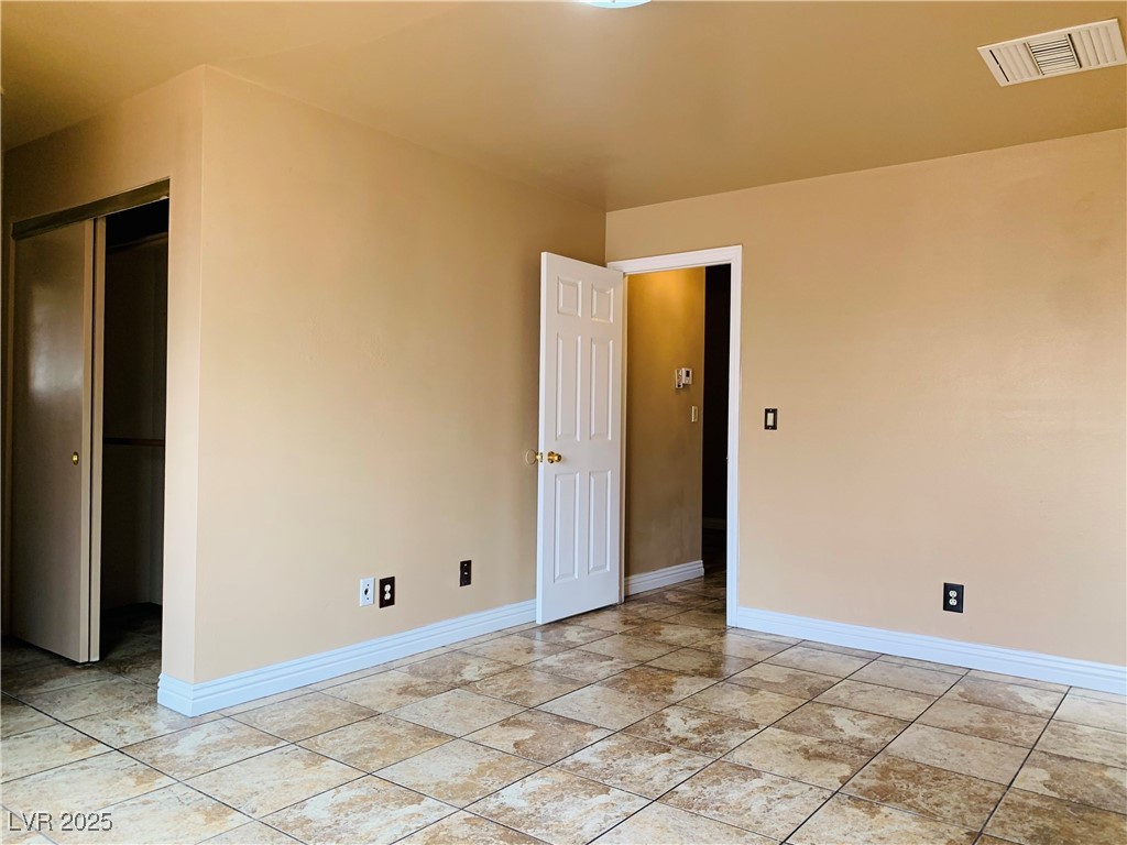 1629 Royal Palm Drive, Las Vegas, Nevada image 10