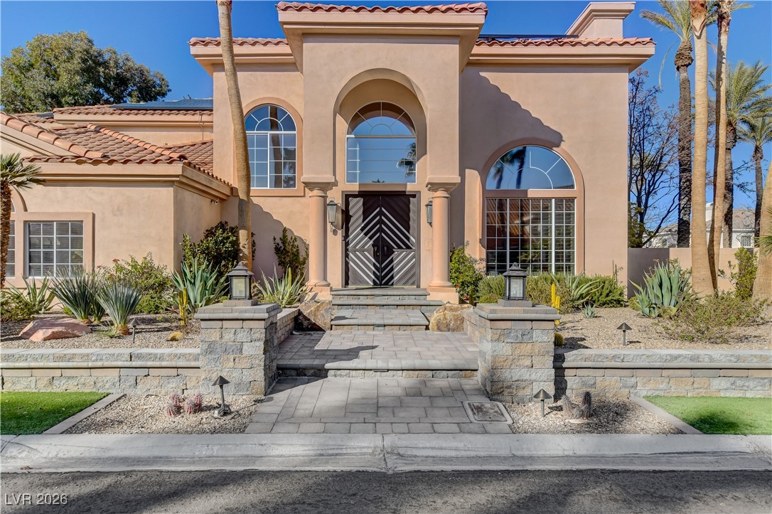 8112 Sapphire Bay Circle