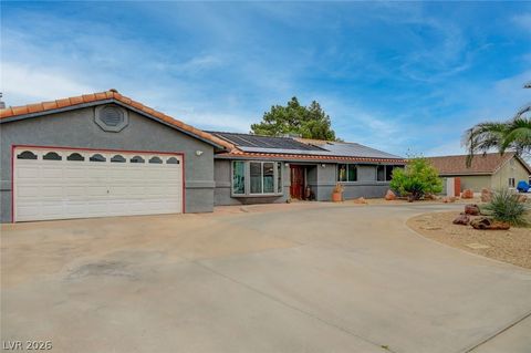 Homes For Sale - 120 W Middleton Drive<br/> Henderson, NV 89015