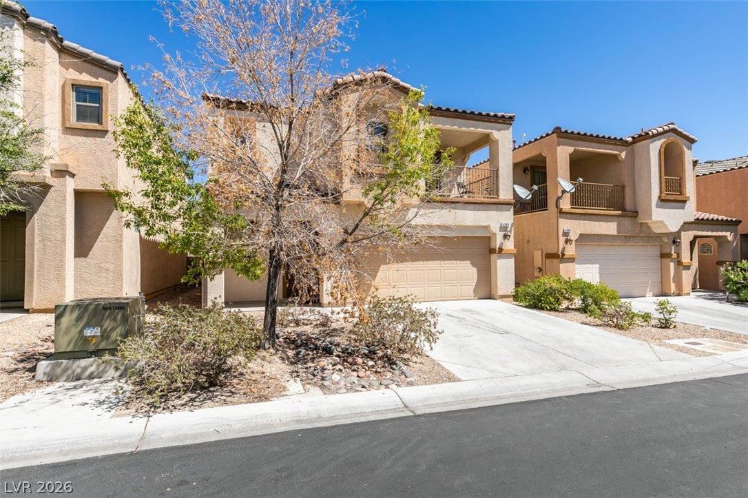 4998 Lavaliere Avenue
