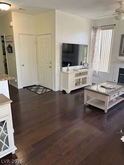 251 S Green Valley Parkway 5411