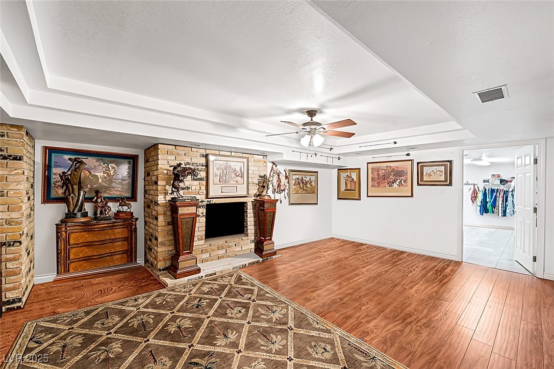 912 Santa Ynez Avenue, Henderson, Nevada image 32