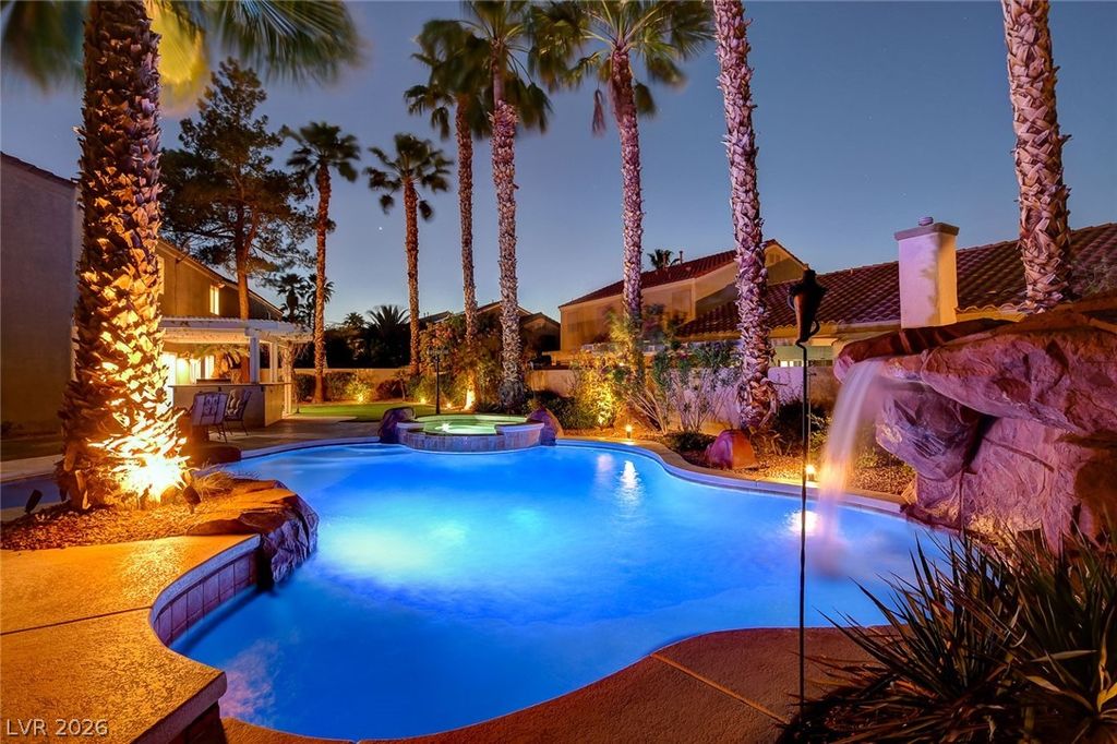 Photo of 9900 Long Cattle Avenue, Las Vegas, NV 89117 (MLS # 2776950)