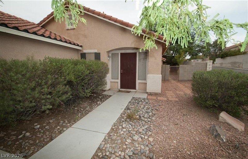 8998 Edgeworth Place