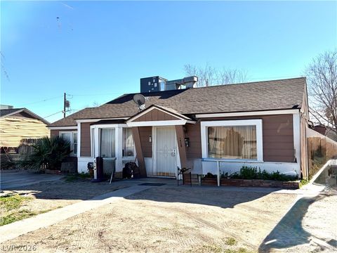 Photo of 1520 Stewart Avenue, Las Vegas, NV 89101 (MLS # 2785099)