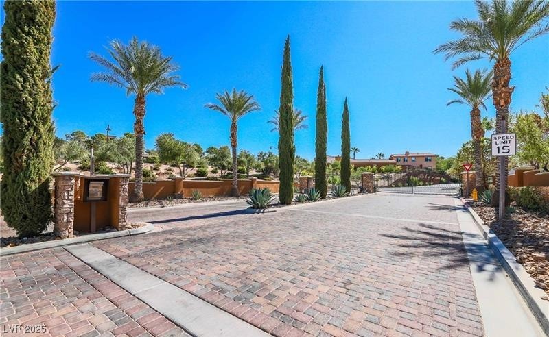 1091 Casa Palermo Circle, Henderson, Nevada image 38