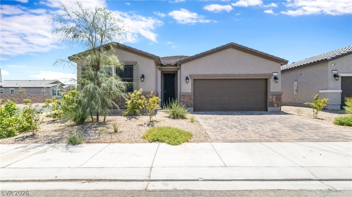 4709 Woodland Avenue