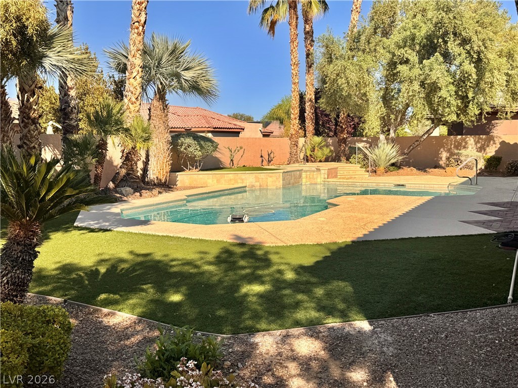 7116 Spring Beauty Avenue