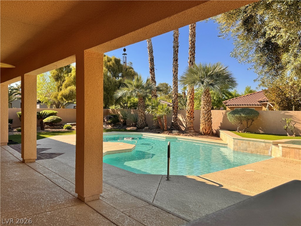 7116 Spring Beauty Avenue