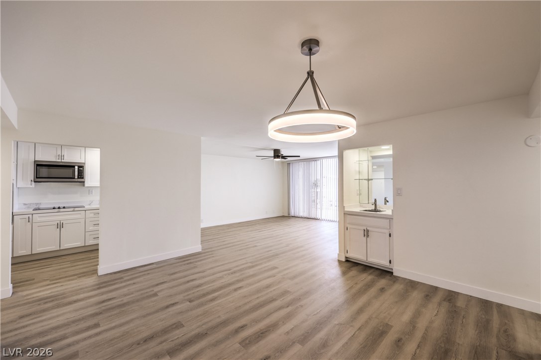750 S Royal Crest Circle 315