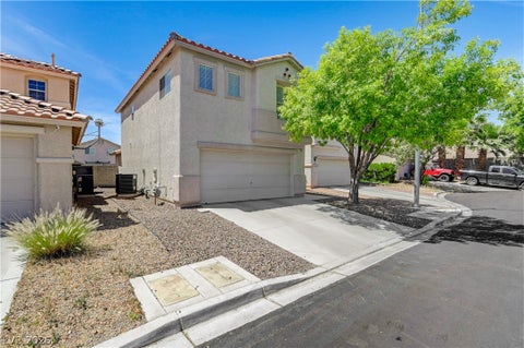 Homes For Sale - 7737 Prosperity River Avenue<br/> Las Vegas, NV 89129