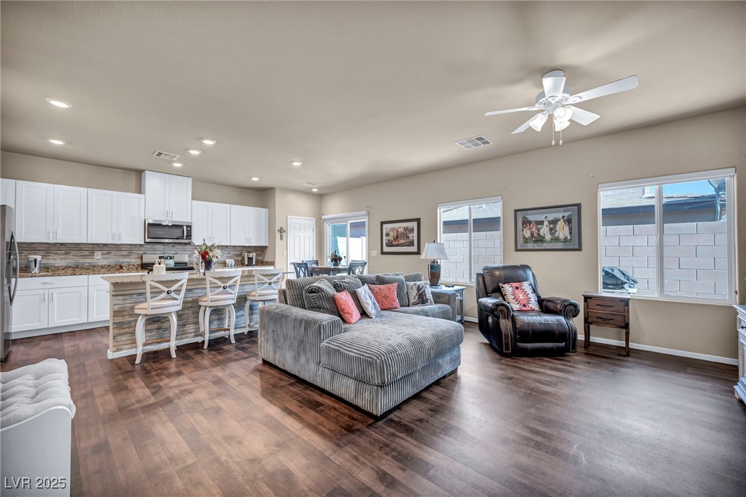 7452 Cooks Meadow Street