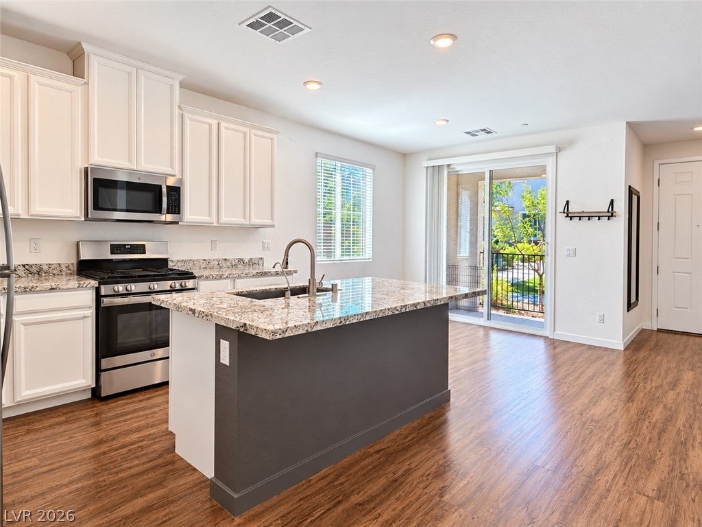 Properties 2 5730 Sky Pointe Drive 120