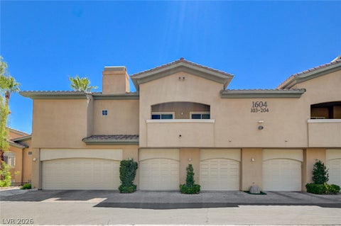 Condo For Sale - 1604 Cardinal Bluff Drive #202<br/> Las Vegas, NV 89128