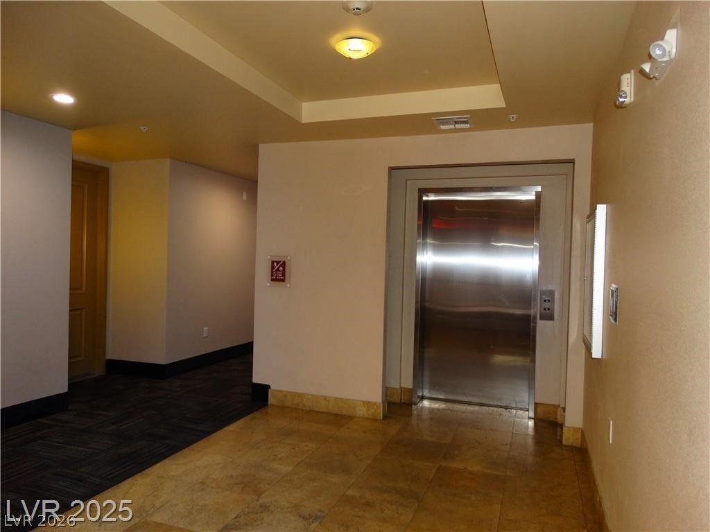 Photo of 19 E Agate Avenue #201, Las Vegas, NV 89123 (MLS # 2776949)