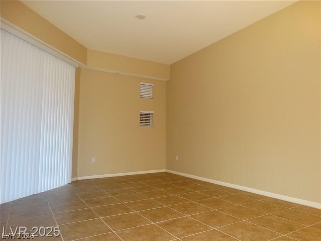 19 E Agate Ave 201
