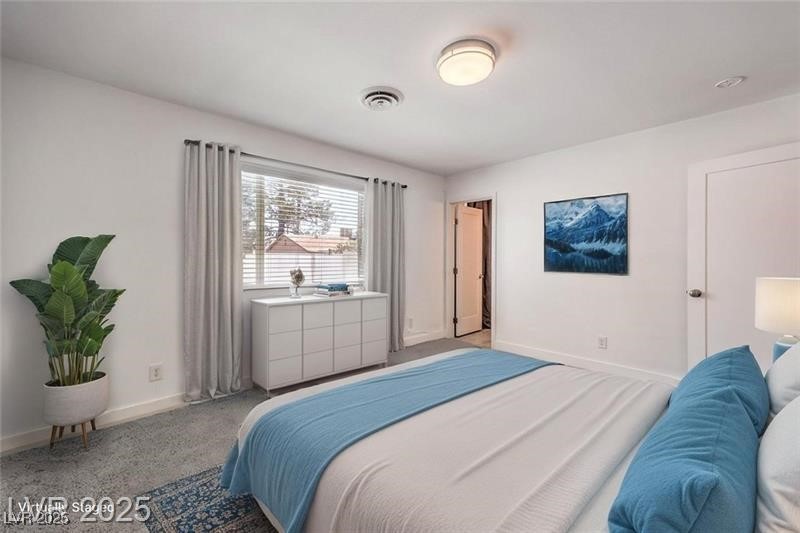 1009 Greenbank Street