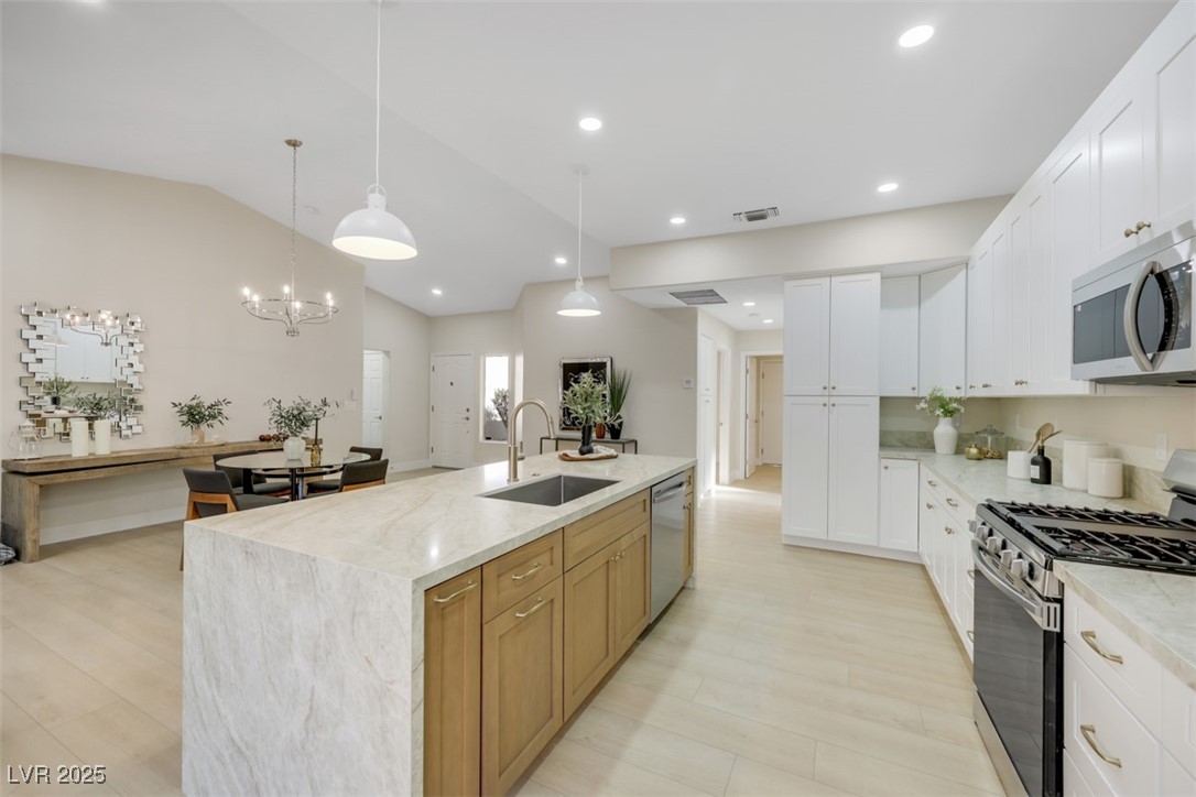 2441 Banora Point Drive