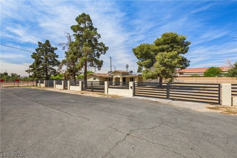 Photo of 535 Straight Street, Las Vegas, NV 89110 (MLS # 2774638)