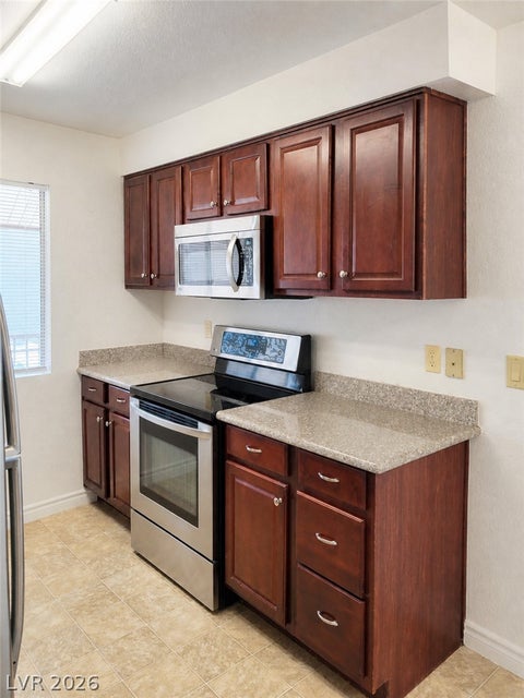 Condo For Rent - 5163 Indian River Drive #204<br/> Clark County, Las Vegas, NV 89103