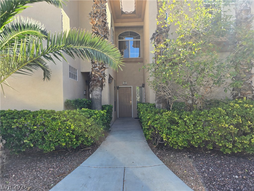 2050 W Warm Springs Road 2422
