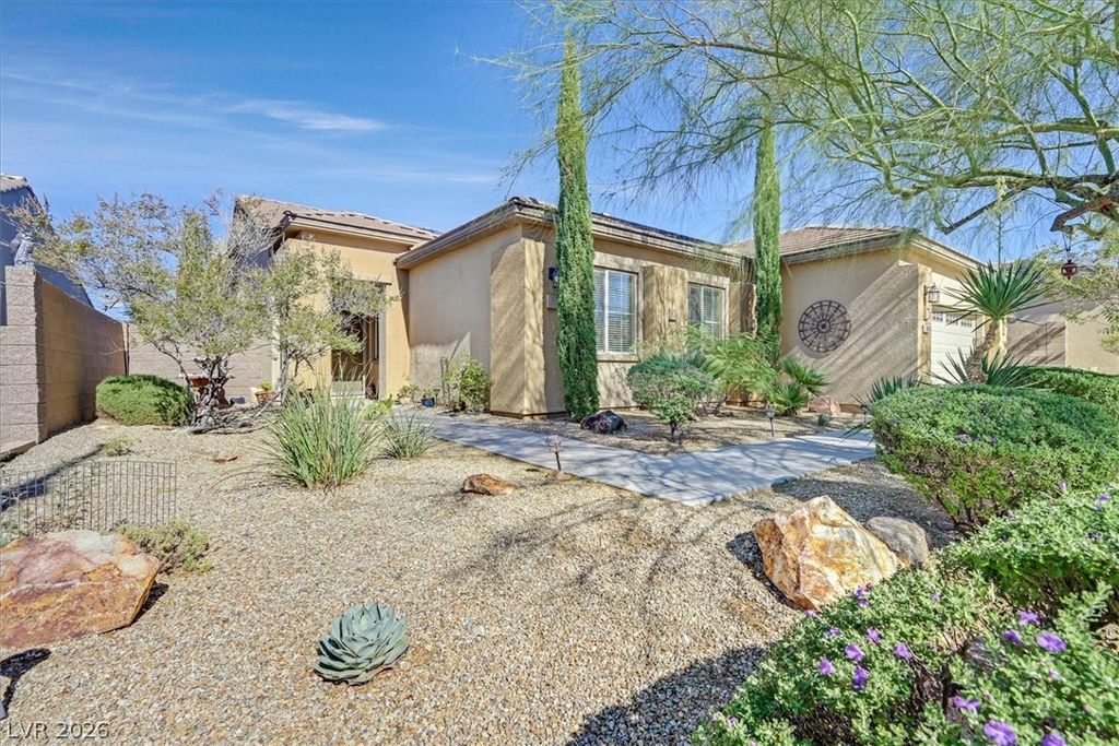 Photo of 2470 Blair Castle Street, Henderson, NV 89044 (MLS # 2761449)