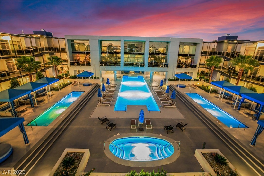 8925 W Flamingo Road 201