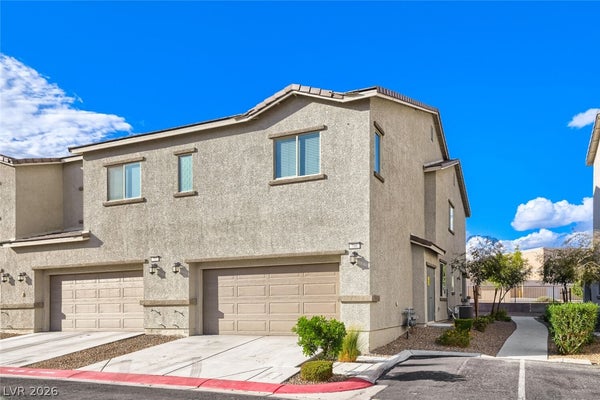 766 STAR ESTATES AVE # 766, NORTH LAS VEGAS, NV 89086 - Image 0495dad7c39743473e20c5286626112a/1482253124