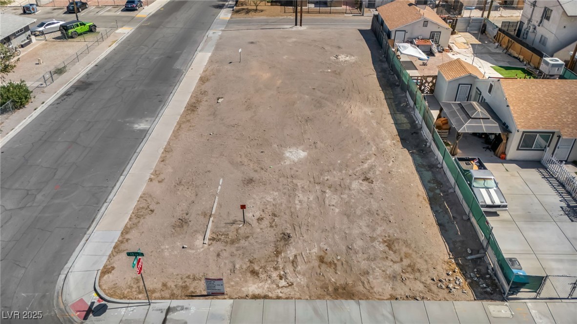 640 N 10th Street