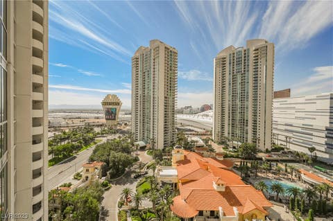 Photo of 2777 Paradise Road #1703, Las Vegas, NV 89109 (MLS # 2531373)