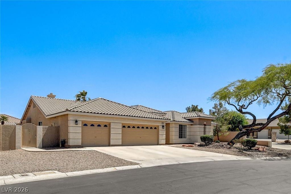 Photo of 9400 Sienna Canyon Street, Las Vegas, NV 89123 (MLS # 2776038)