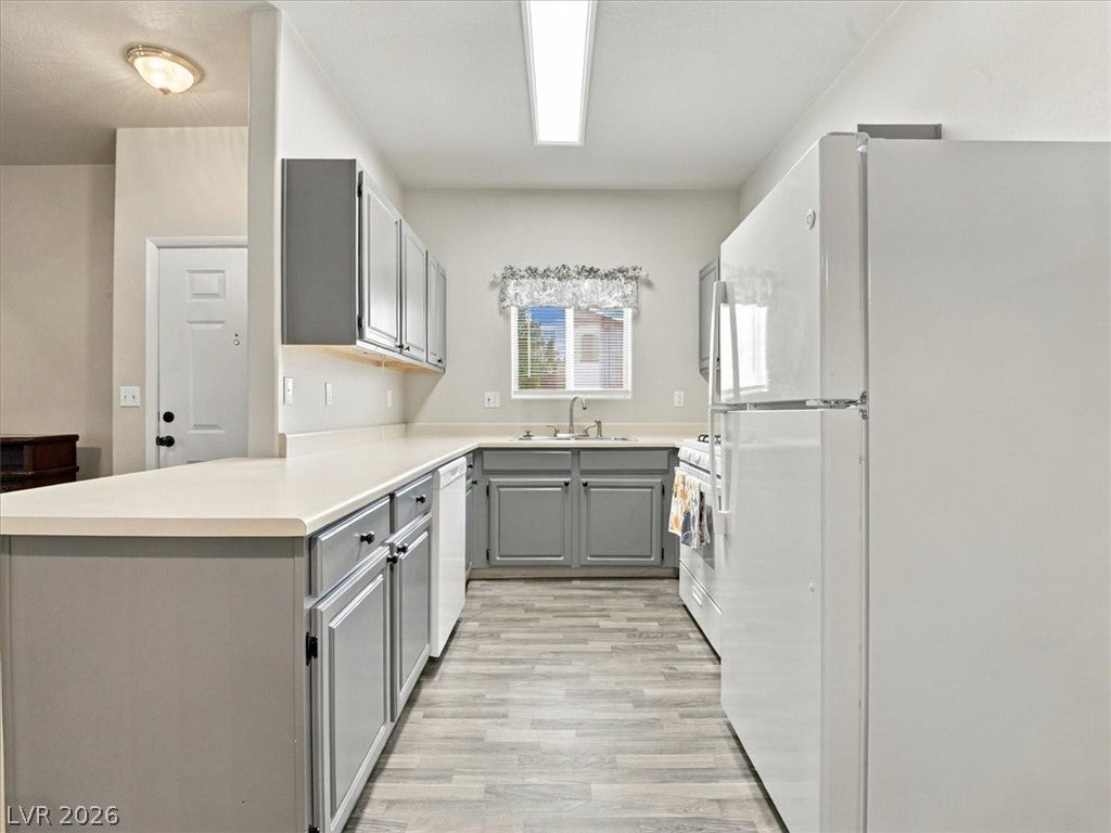 5655 E Sahara Avenue 1065