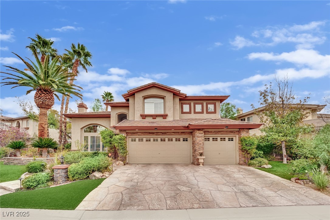 116 N Ring Dove Drive