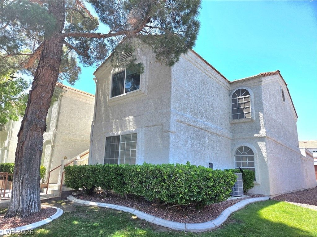 Photo of 1800 Edmond Street #145, Las Vegas, NV 89146 (MLS # 2783039)