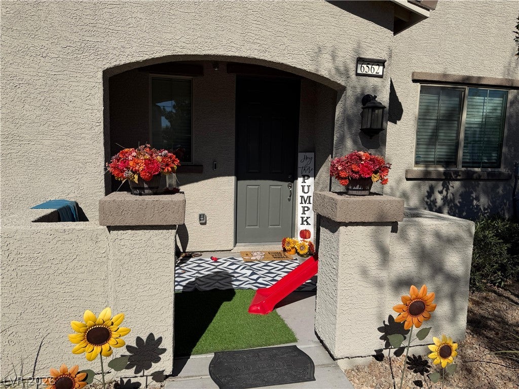 6562 Silver Estate