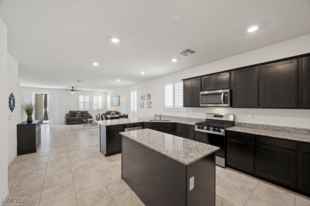 Las Vegas, Nevada 89178, United States, 4 Bedrooms Bedrooms, ,3 BathroomsBathrooms,Residential,Active,179626