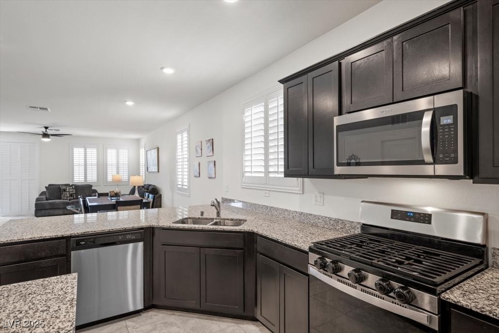 Las Vegas, Nevada 89178, United States, 4 Bedrooms Bedrooms, ,3 BathroomsBathrooms,Residential,Active,179626