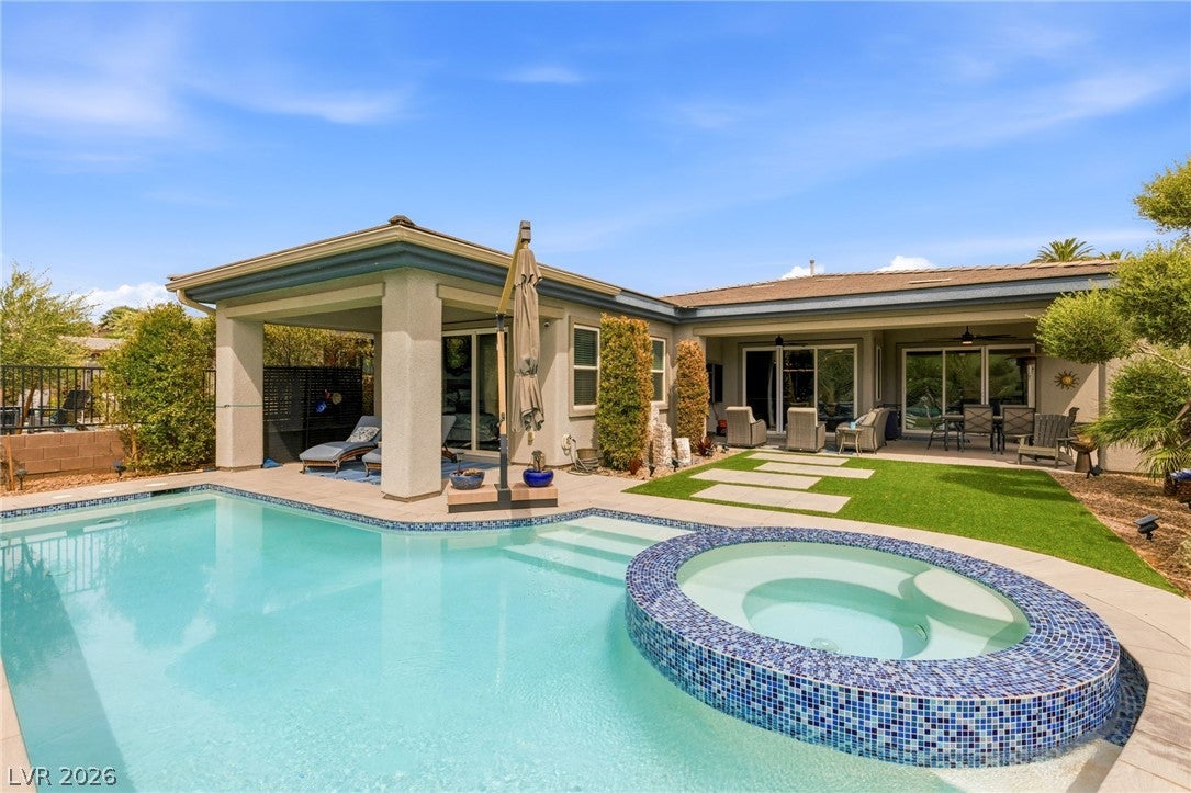 23 Reflection Bay Drive