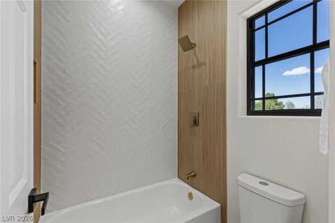 Tiny photo for 17 Winding Road, Henderson, NV 89052 (MLS # 2770808)