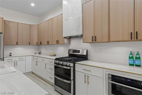 Tiny photo for 17 Winding Road, Henderson, NV 89052 (MLS # 2770808)