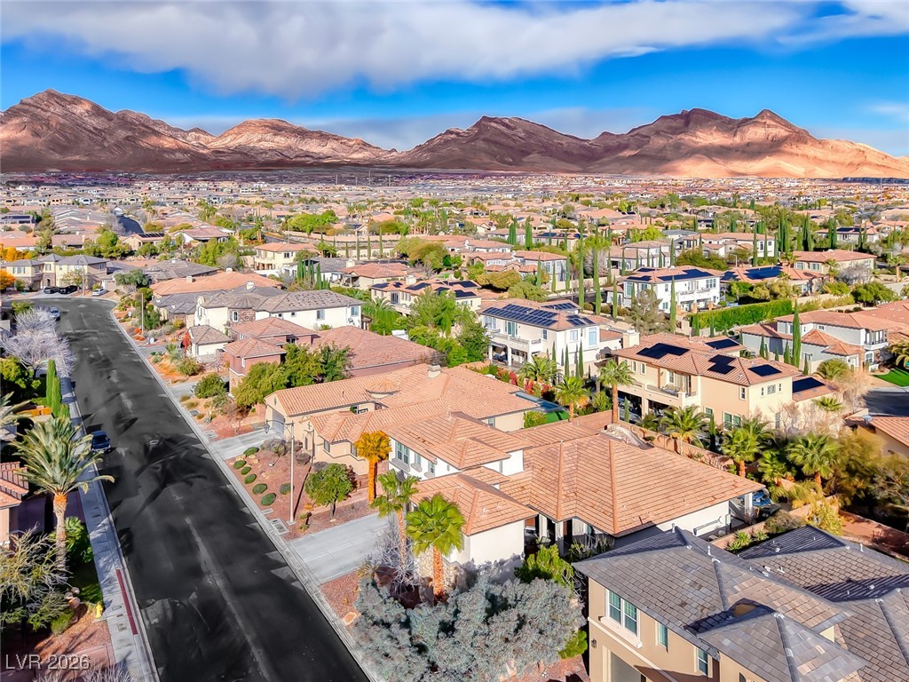 11536 White Cliffs Avenue