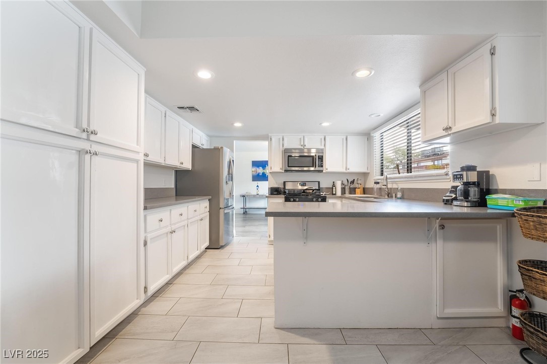 7009 Rawlins Court, Las Vegas, Nevada image 13