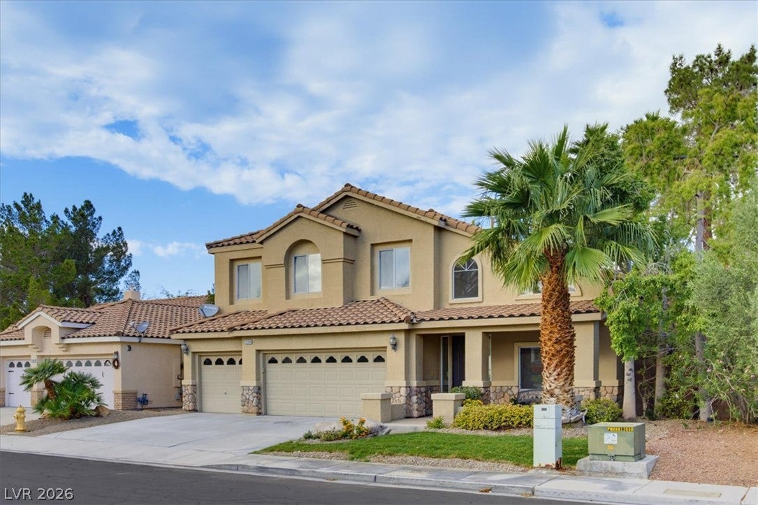 2204 Flowering Cactus Avenue