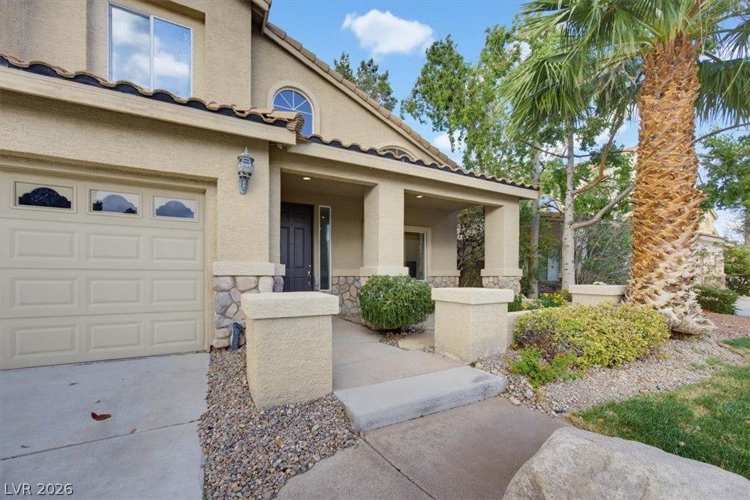2204 Flowering Cactus Avenue