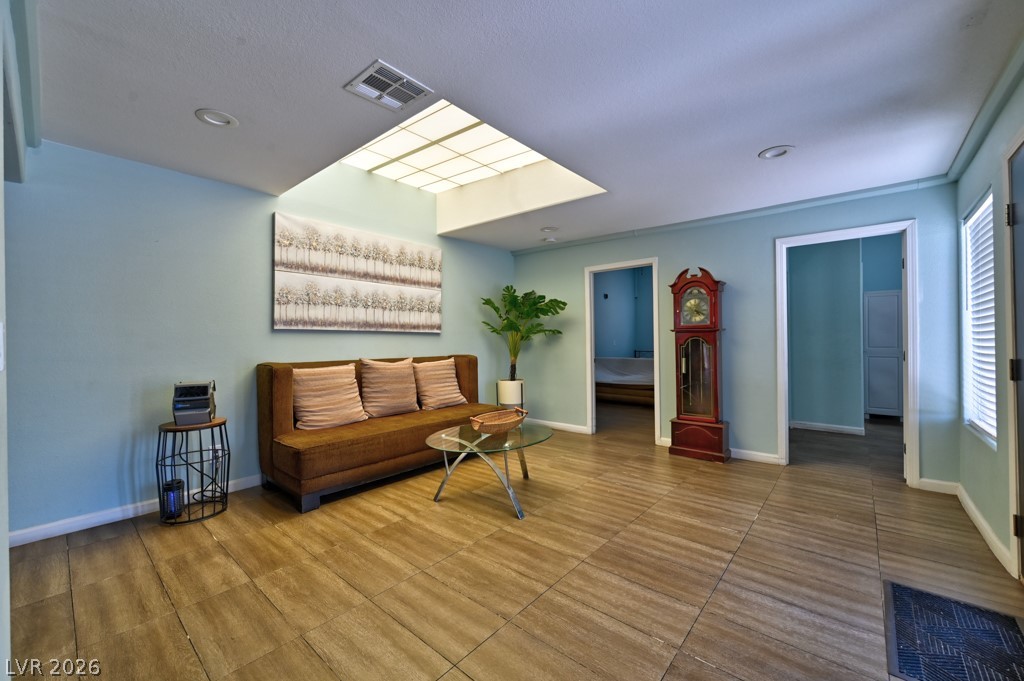 706 Lacy Lane