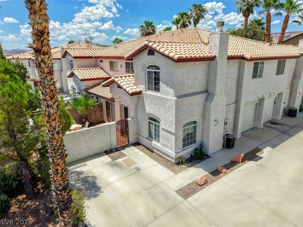 3923 Starfield Lane